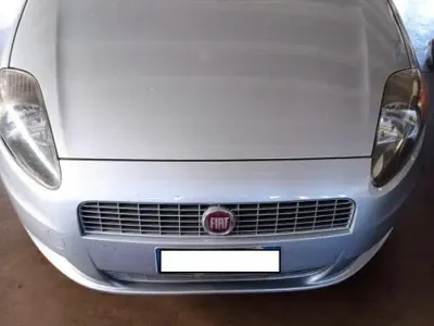 Usata Fiat Grande Punto Dynamic 77 CV (56 kW) 2009 Blu Utilitaria