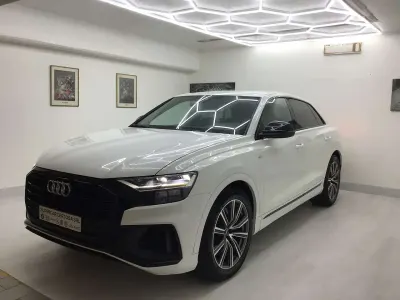 Usata Audi Q8 S-Line 286 CV (210 kW) 2022 Bianco SUV