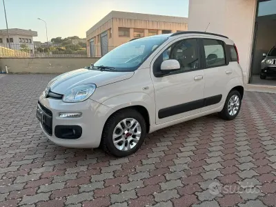 Usata Fiat Panda Lounge 75 CV (55 kW) 2014 Beige Utilitaria