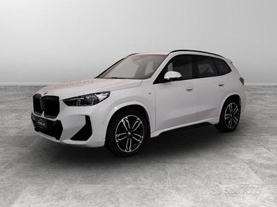 Begagnad BMW X1 M Sport 150 HK (110 kW) 2023 Vit SUV