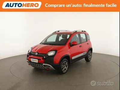 Usata Fiat Panda Cross Cross 86 CV (63 kW) 2020 Rosso Utilitaria