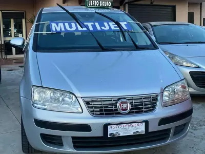 Usata Fiat Idea Dynamic 90 CV (66 kW) 2010 Argento Monovolume