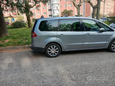 Usata Ford Galaxy 140 CV (102 kW) 2007 Grigio Monovolume