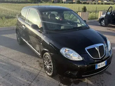 Usata Lancia Ypsilon 60 CV (44 kW) 2008 Utilitaria