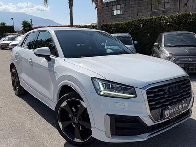 Usata Audi Q2 S-Line 116 CV (85 kW) 2017 Bianco SUV