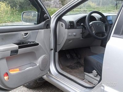 Usata Kia Carens 140 CV (102 kW) 2007 Monovolume