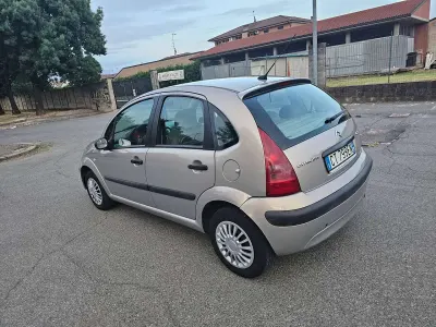 Usata Citroën C3 60 CV (44 kW) 2005 Beige Berlina