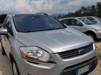 Usata Ford Kuga Titanium 136 CV (100 kW) 2010 Grigio SUV