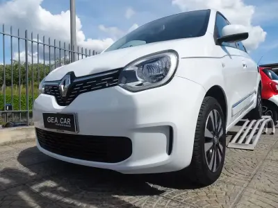 Usata Renault Twingo Intens 92 CV (67 kW) 2020 Nero Utilitaria