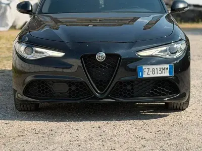 Usata Alfa Romeo Giulia Veloce 211 CV (155 kW) 2020 Nero Berlina