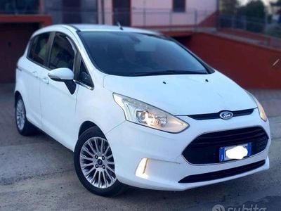 Usata Ford B-MAX 2013 Bianco Monovolume