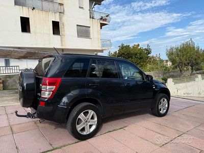 Usata Suzuki Grand Vitara 129 CV (94 kW) 2006 Nero SUV
