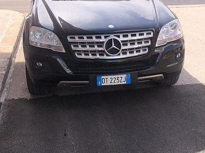 Begagnad Mercedes ML320 224 HK (164 kW) 2008 Svart SUV