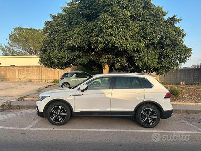 Usata VW Tiguan Elegance 150 CV (110 kW) 2021 Bianco SUV