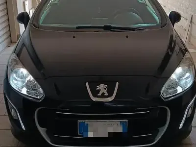 Usata Peugeot 308 CC Allure 115 CV (84 kW) 2012 Nero Cabrio
