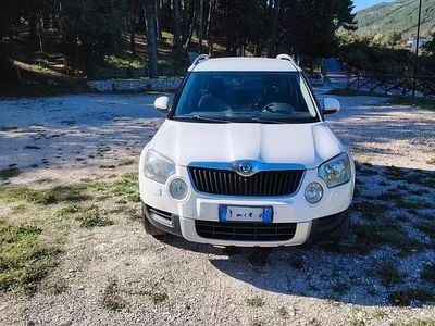 Usata Skoda Yeti 105 CV (77 kW) 2012 Bianco SUV