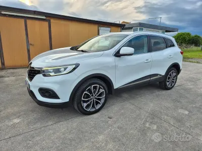 Usata Renault Kadjar Black Edition 116 CV (85 kW) 2021 Bianco SUV