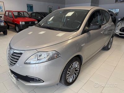 Usata Lancia Ypsilon Gold 95 CV (69 kW) 2011 Grigio Utilitaria