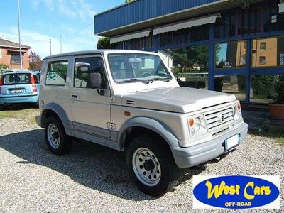 Suzuki Samurai