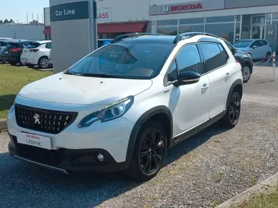 Usata Peugeot 2008 GT-line 110 CV (80 kW) 2017 Bianco SUV