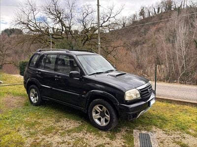 Usata Suzuki Grand Vitara 2002 Nero SUV
