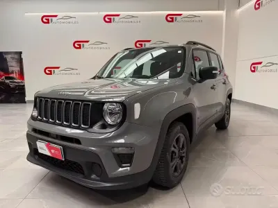 Usata Jeep Renegade Longitude 131 CV (96 kW) 2022 Grigio SUV