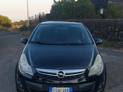 usata Opel Corsa 1.2 benzina GPL