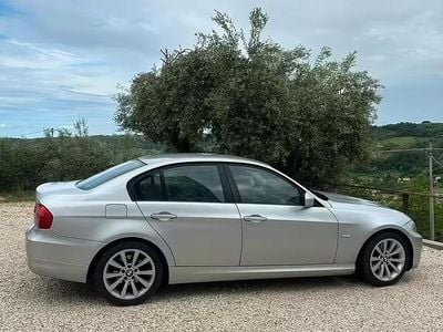 Usata BMW 320 116 CV (85 kW) 2011 Berlina
