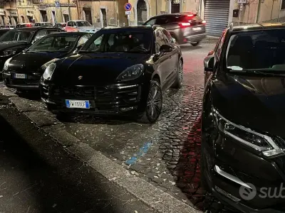 Usata Porsche Macan 250 CV (183 kW) 2019 Nero SUV