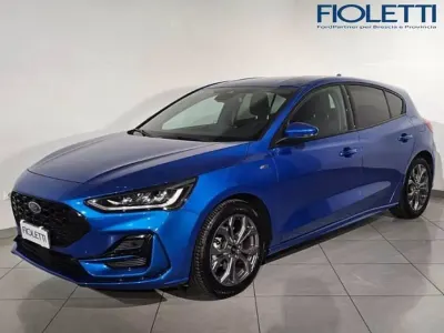Usata Ford Focus ST-Line 125 CV (91 kW) 2023 Blu/azzurro Berlina