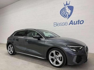 Grigio daytona Usata 2024 Audi A3 S-Line Berlina | 33.900 € (Buon prezzo)