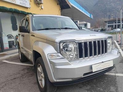 Usata Jeep Cherokee Limited 177 CV (130 kW) 2008 Argento SUV