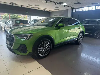 Usata Audi Q3 Sportback Ambiente 150 CV (110 kW) 2023 Verde SUV