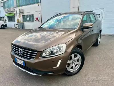 Usata Volvo XC60 Kinetic 136 CV (100 kW) 2014 Marrone SUV