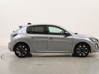 Usata Peugeot 208 Allure 101 CV (74 kW) 2025 Utilitaria