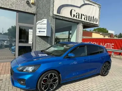 Usata Ford Focus ST-Line 120 CV (88 kW) 2021 Blu/azzurro Berlina