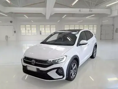 Usata VW Taigo R-line 149 CV (109 kW) 2024 SUV