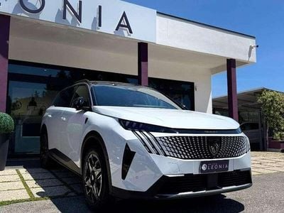 Nuova Peugeot 5008 GTi 136 CV (100 kW) 2025 Bianco okenite SUV