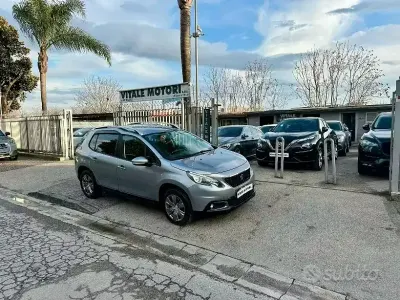 Używany Peugeot 2008 99 KM (72 kW) 2018 Szary SUV