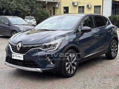 Usata Renault Captur Techno 101 CV (74 kW) 2023 Blu SUV