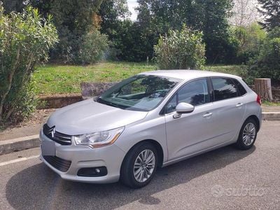 Begagnad Citroën C4 112 HK (82 kW) 2011 Grå Sedan