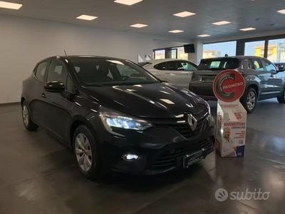 Usata Renault Clio V 101 CV (74 kW) 2020 Nero Berlina