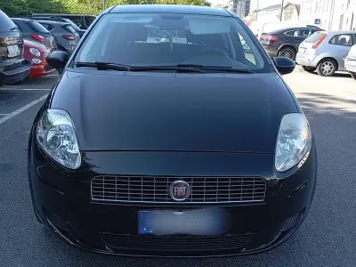 Usata Fiat Grande Punto 65 CV (47 kW) 2008 Nero Utilitaria