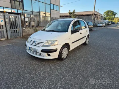 Gebraucht Citroën C3 60 PS (44 kW) 2003 Weiß Limousine
