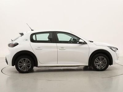 Begagnad Peugeot e-208 Active 56 kW (77 HK) 2021 Halvkombi