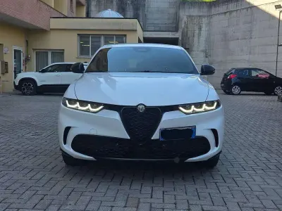 Usata Alfa Romeo Tonale Veloce 160 CV (117 kW) 2024 Bianco SUV