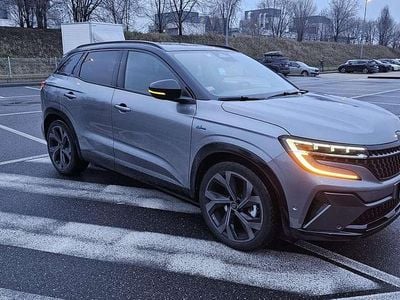 Usata Renault Austral Techno Esprit Alpine 131 CV (96 kW) 2023 Grigio SUV