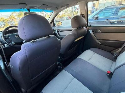 Usata Chevrolet Aveo 70 CV (51 kW) 2010 Rosso Berlina