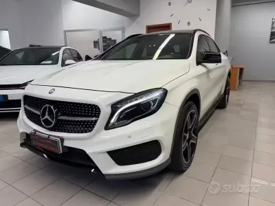 Usado Mercedes GLA200 Premium 136 CV (100 kW) 2015 Blanco SUV