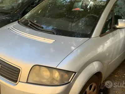 Usata Audi A2 61 CV (44 kW) 2001 Grigio Utilitaria
